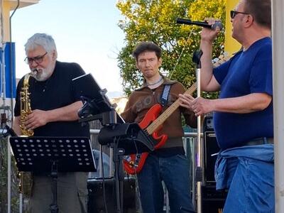 Il blues di Assenza di Segnale nel nuovo evento di Piano strada