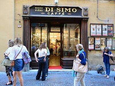 Antico Caffè Di Simo: successo per la nuova riapertura al pubblico. E per gli ultimi fine settimana tante sorprese in programma