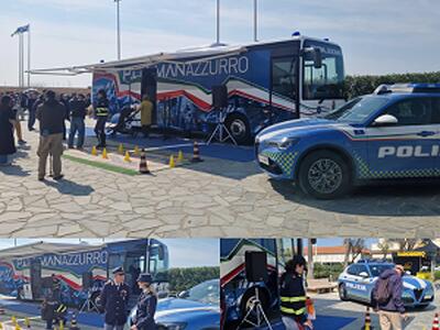 La polizia al Viareggio Motorsport Festival: sul lungomare, un week-end dedicato alla legalità e alla sicurezza stradale