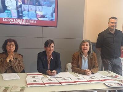 Lucca Città di Carta: il 25-26 aprile torna il festival dedicato a libri, carta e cultura