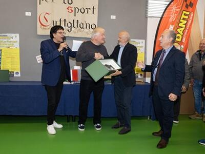 Stefano Ticci primo bobbista a ricevere il premio per lo sport-Memorial Fabio Danti