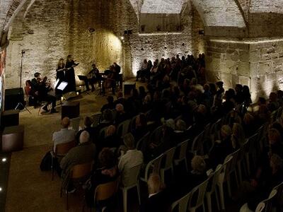 Stabat Mater, Sulle tracce di Pergolesi di Paola Massoni. Alla Casa del Boia pubblico invaso da profonde emozioni