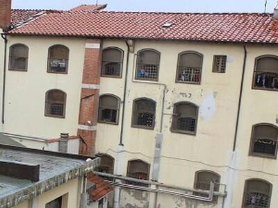 Carcere di Lucca, la denuncia dei segretari di Circolo del Pd: «Due morti in 48 ore nel silenzio della giunta Pardini. Serve subito il Garante dei Detenuti»
