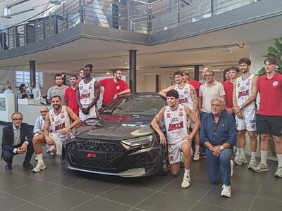Basketball Club Lucca, presentate all’Audi Center Terigi le divise di gioco della stagione 2026/2027: domenica la prima partita in serie B nazionale