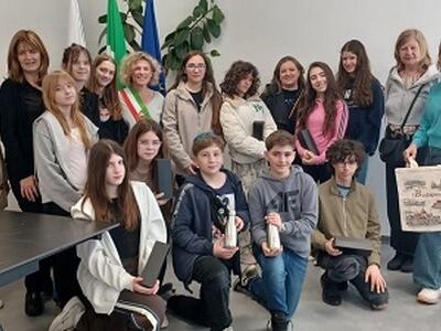 Ricevuti in comune gli studenti di una scuola di Budapest, a Capannori per un progetto Erasmus