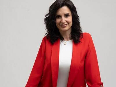 Chiara Parenti "gioca in casa": questa domenica (16 agosto) a Toringo la presentazione del nuovo romanzo Se la felicità