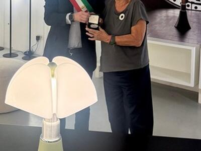 Martinelli Luce riceve la Medaglia di Lucca
