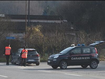 Due furti nei negozi di Fornaci: i carabinieri denunciano due 'risorse', un marocchino e un albanese