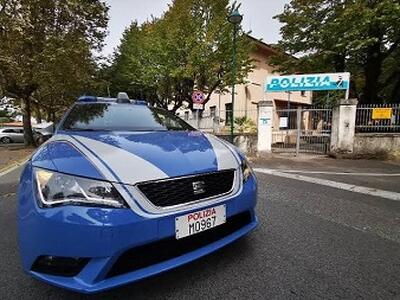 Rapina con spray al peperoncino a Forte dei Marmi: fermato un extracomunitario, scatta la denuncia