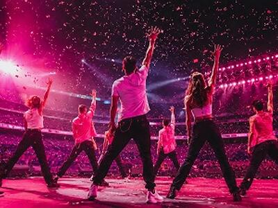 Il Giro d'Italia fa festa a Porcari: allo stadio comunale arriva il Carovana Party