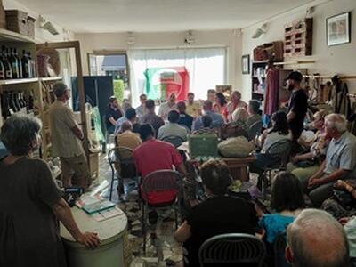 Legge regionale sul clima, tutto esaurito a Equinozio per l’incontro con Ghimenti. AVS-Europa Verde: “Per le elezioni comunali del prossimo anno chiediamo discontinuità su assi viari e acqua bene comune”