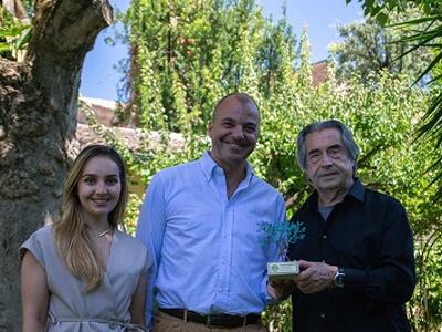 Quando la musica incontra la terra: l'Accademia Maestrod'olio premia l'olio 'Il Trionfo de l'Ottagono' di Riccardo Muti