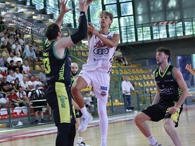 Basketball Club Lucca stronca Costone Siena alle semifinali play-off