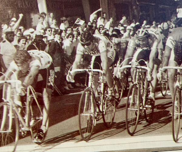 Ecco il Giro a Porcari - La storia ricorda le vittorie di tappa del team Fanini anche con i suoi velocisti Di Basco e Cimini