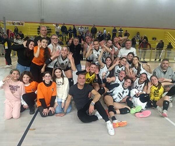 La Nottolini vince in rimonta e all'ultimo respiro contro Cascina 3 a 2: Mannucci MVP