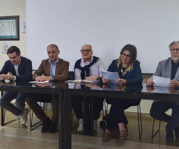 Negato all’opposizione di Capannori il consiglio comunale sul caso Del Carlo: “Privati di un nostro diritto”