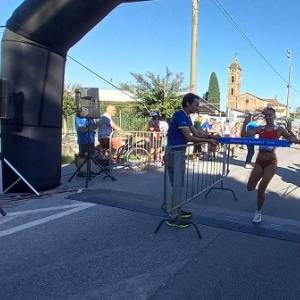 traguardo 1a staffetta femminile