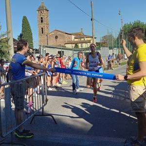 traguardo 1a staffetta maschile