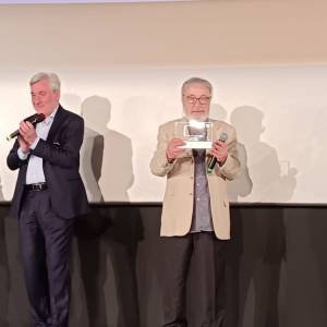 94d19f33-53f2-4b79-9728-45d442321089