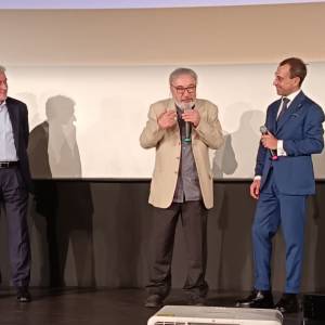 d9b5e359-6adb-46ea-8dd6-a8739ccb8c01