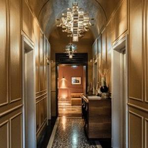 02- Un corridoio del boutique hotel