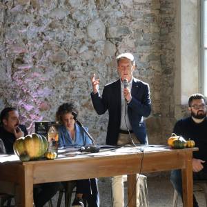 0f6e6480-4c8f-4455-a852-6fcc51e9c896