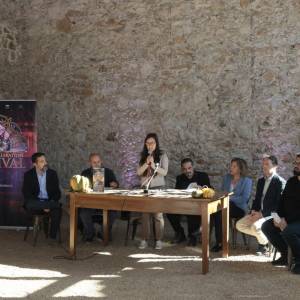 596c13fd-2c5a-4e11-8778-5f815b409f95