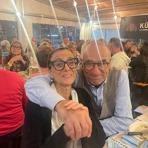 f995ecf1-ca7f-415b-b382-e273efbbf430