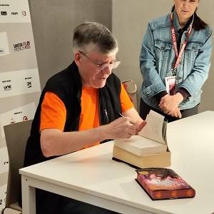 789ae10e-4660-476d-8963-cd40f7441aef