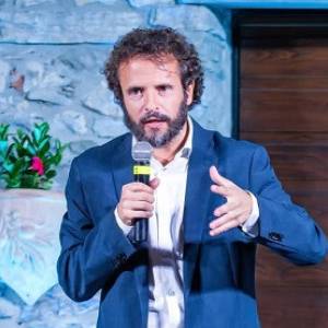 526706361_10239205183616279_4131333781065160440_n