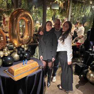 261a3c57-bf35-48bf-b4a7-1de5393c83a0