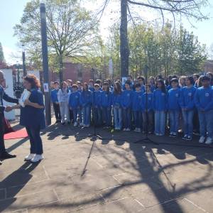 99b1d066-2d0a-4e0b-b41c-f975abf15428