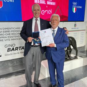 1ca9d976-1cde-4e40-94cd-f44e976c04f5