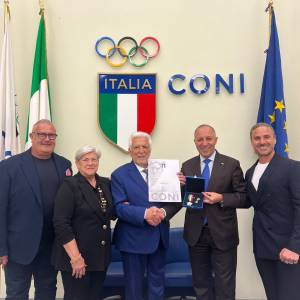 5c6f7b5b-570c-4915-86bd-ba6fa0e83503