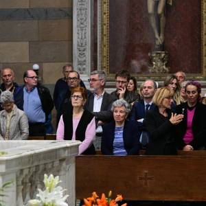 07dfb197-6957-429d-baac-434ed288e237