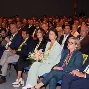 SINDACA E PLATEA